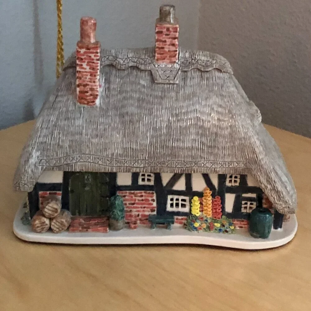 Vintage Ann Cox Ceramics ENGLISH INN Figurine Handmade in England The Ship Inn